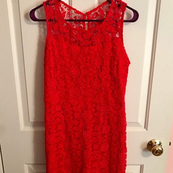 Red Lace Midi Dress - Picture 2 of 4